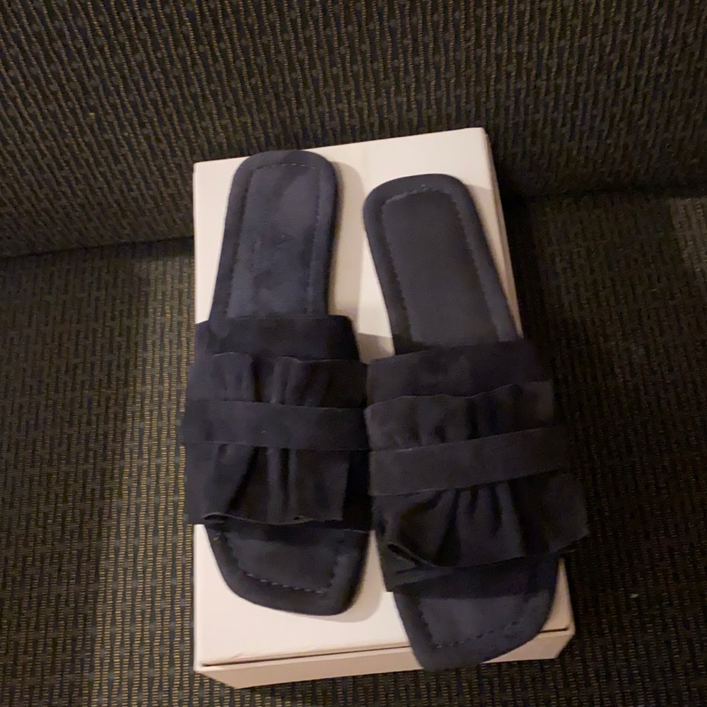 AGL Navy Blue Suede Slide